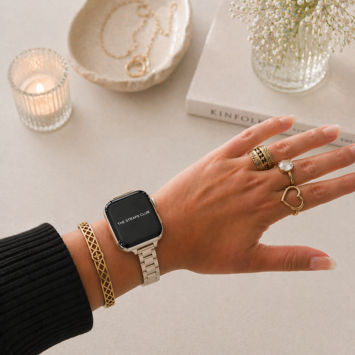 The Classic Slim Apple Watch Strap