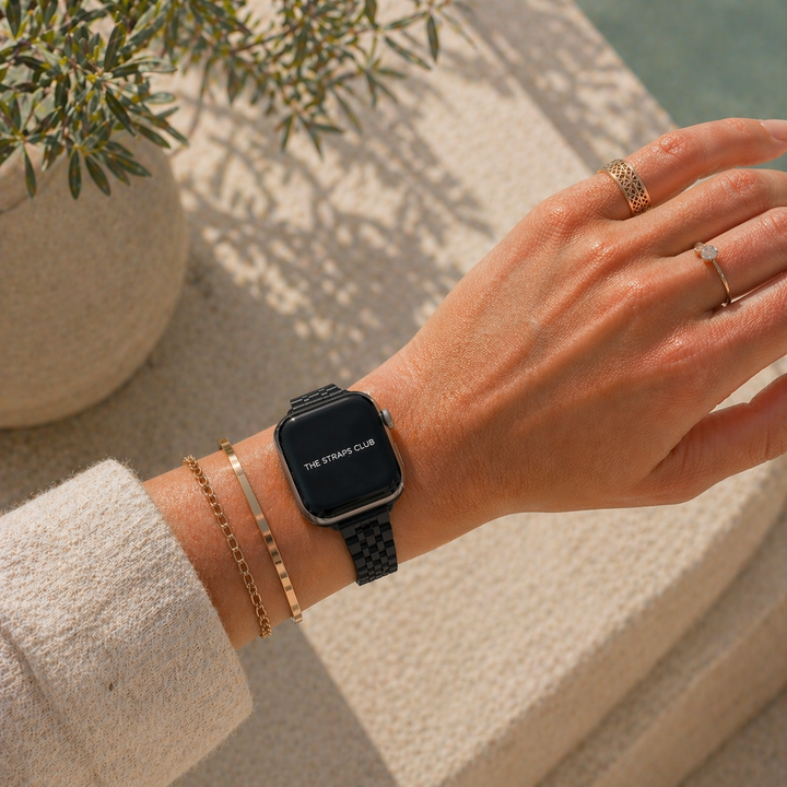 The Élise Slim Apple Watch Strap