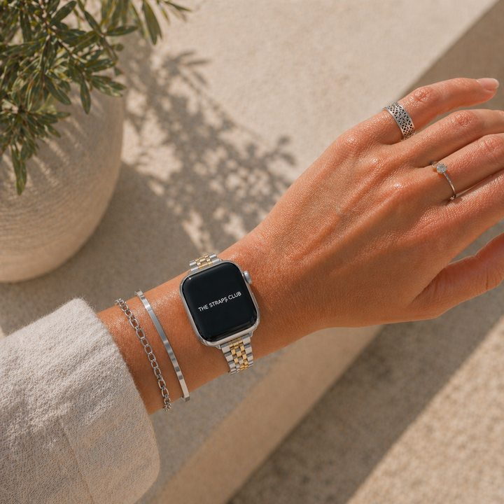 The Élise Slim Apple Watch Strap