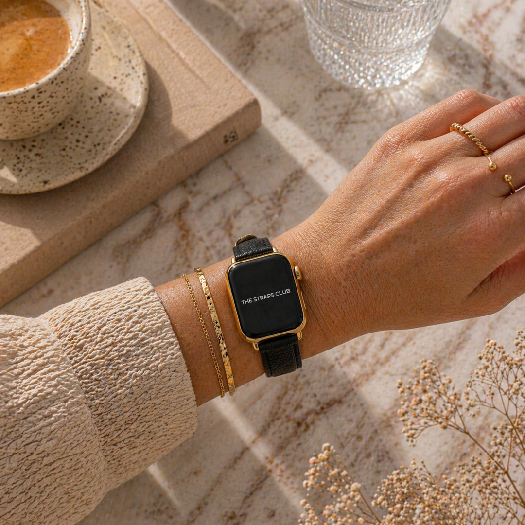 The leather Apple Watch Strap