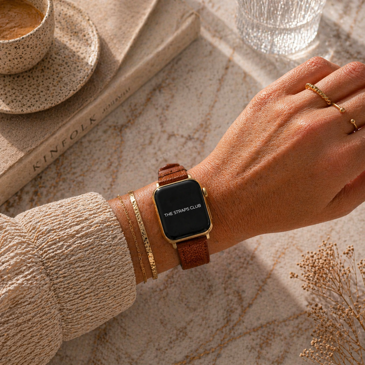 The leather Apple Watch Strap