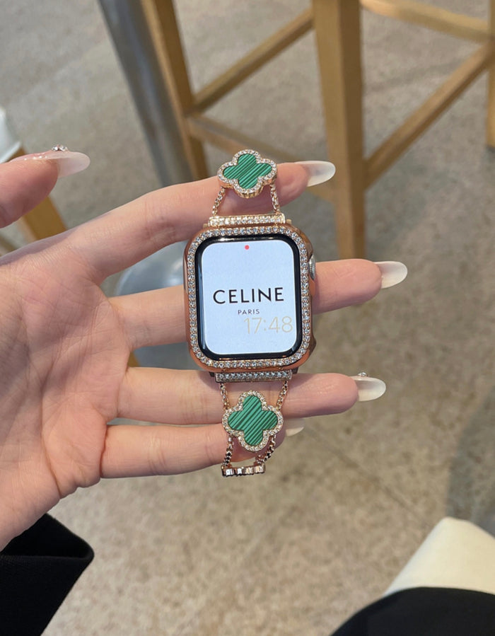 Love the green clovers