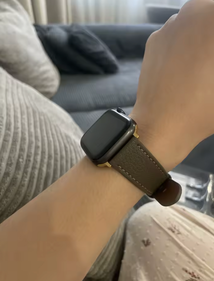 Simple and premium