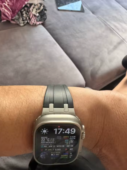 Clean sporty look