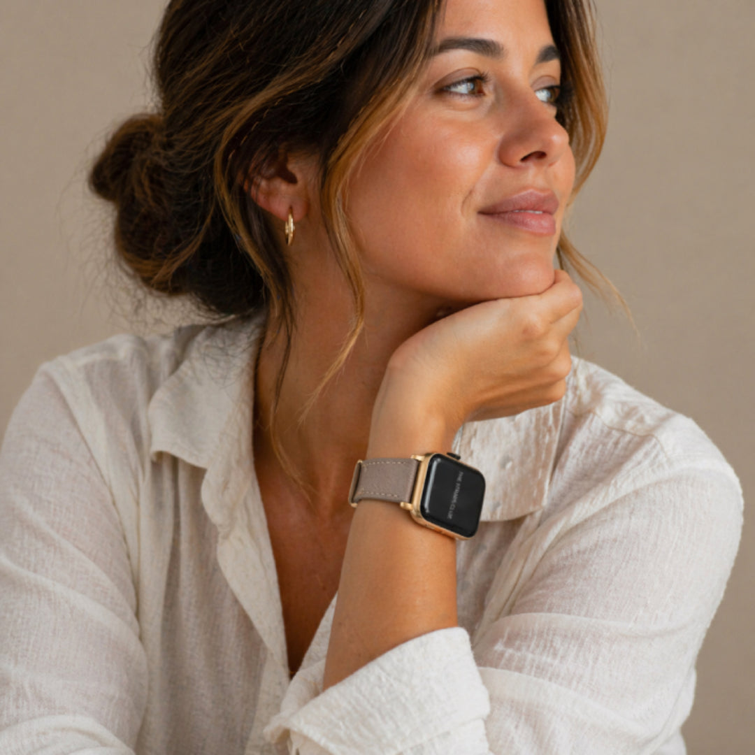 The leather Apple Watch Strap